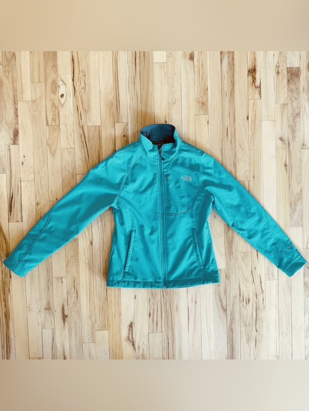 The North Face Women's TNF Apex Bionic Softshell Jacket SZ Medium Excellent